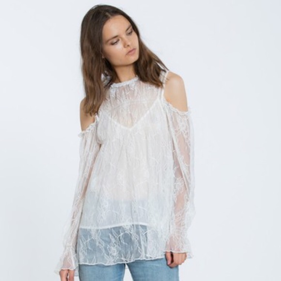 🎉CLEARANCE🎉Ivory Cold Shoulder High-Neckline Top - Picture 3 of 6